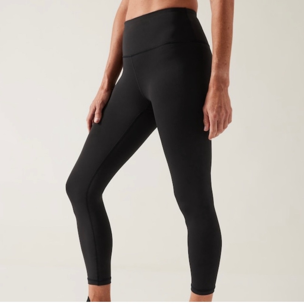 Athleta 7/8 Elation Leggings